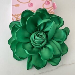 Green Floral Brooch Clip with Pin and clip